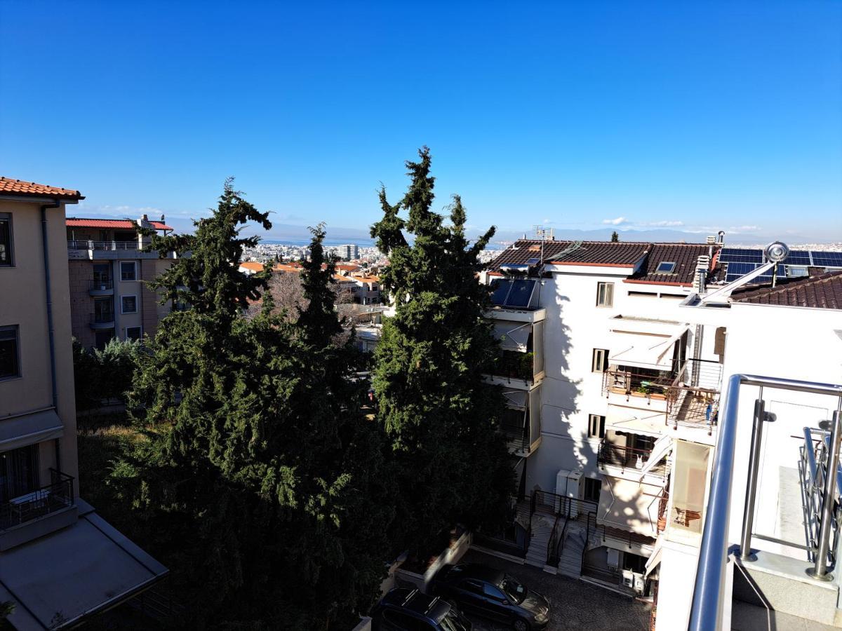 Όμορφο Διαμέρισμα- Σοφίτα Με Υπέροχη Θεα Салоники Экстерьер фото